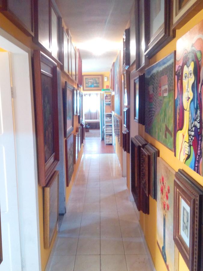 Mini Hostel Fine Art วิตตอเรีย ดา กอนกิสตา ภายนอก รูปภาพ
