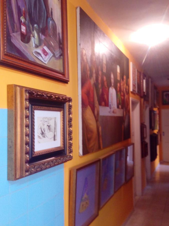 Mini Hostel Fine Art วิตตอเรีย ดา กอนกิสตา ภายนอก รูปภาพ